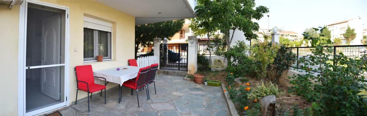 Thesshouse Pefka Fk Tessalónica Exterior foto